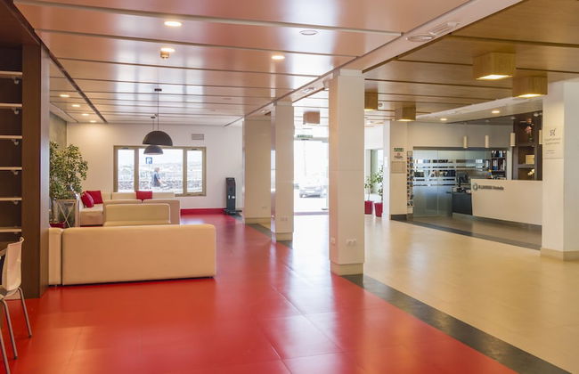 Aparthotel ILUNION Costa Sal Lanzarote - Photo 2