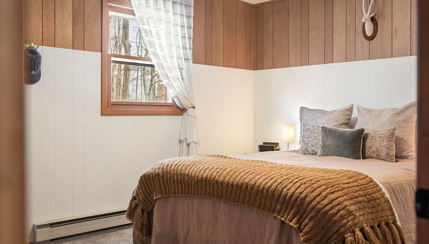 Burrow by Bidwell Cozy Arrowhead Lake Escape With Pools and Outdoor Adventures - Foto 4, Habitación