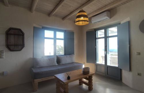 Mosaic Suites - Photo 12