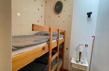 Rare 2 bedroom with private beach on Lake Annecy - Foto 11