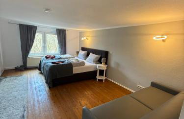 Ferienhaus für Familientreffen mit großem Garten, Parkplätzen - Photo 5