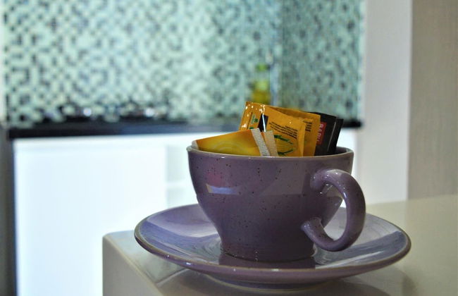 Roomku at Bassura City Apartment - Foto 53