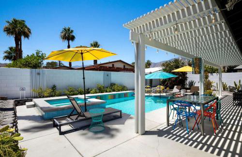 Demuth Park Desert Oasis - Pool - Tiki Room - Foto 20