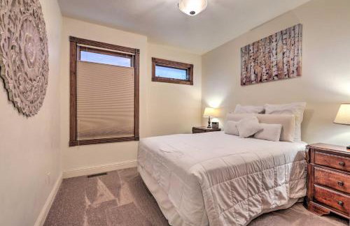 Cozy Central Glenwood Springs Condo with 2 Decks! - Foto 16