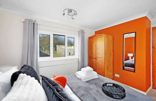 Newly Renovated 3br House Perfect For Families or Contractors - Foto 24