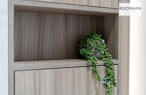 Library House Apartments - FREE PARKING - Contractor Hub - Superfast Wi-Fi - Long Term Stays - Foto 23