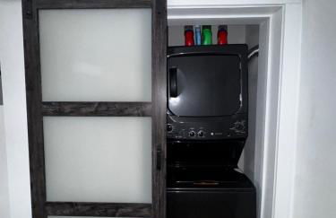 Staten Luxe, Modern Stay Close to NJ, NYC and Brooklyn! - Foto 2