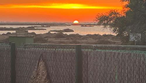 Chalet a 2 kilometros de la playa - Foto 2