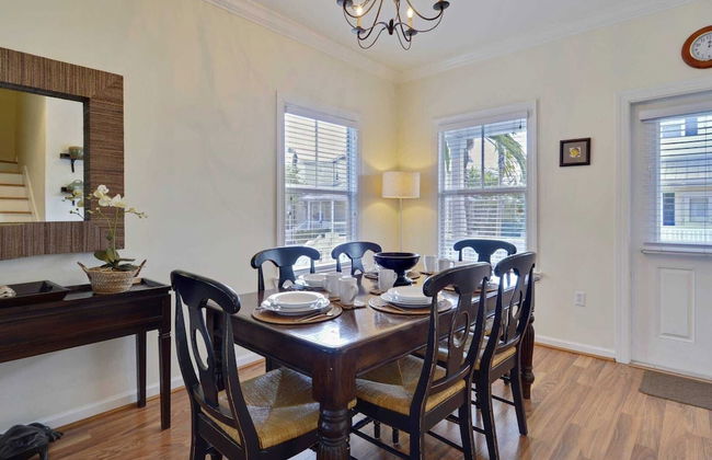 Coral Villa by Avantstay Close 2 DT Key West Shared Pool & Patio! - Foto 6