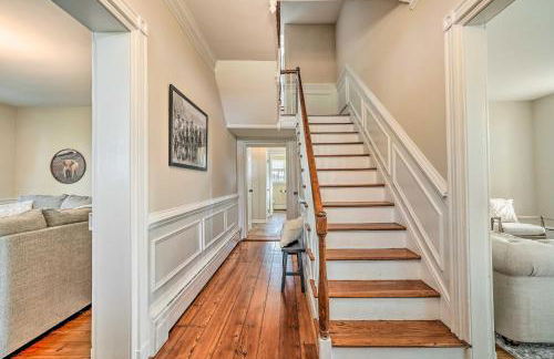 Upscale Country Home with Fire Pit in Taneytown! - Foto 13