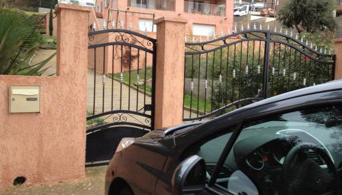 Haute-Corse Bas de villa , 2 chambres de 70 m2 , vue mer , jardin et terrasse - Foto 2