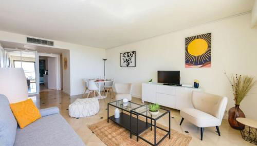 Résidence 2p Au Calme, Vue Mer, Piscine Et Garage. - 2P au calme, vue mer, piscine et garage. MAE-2633 - Foto 3, furniture