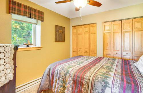 Deck and Views Pet-Friendly Cabin in Jefferson! - Foto 19