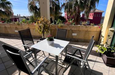 GATU Villa Atardecer en la playa de las Redes " Preferente mayores de 21 años y familias " - Foto 5