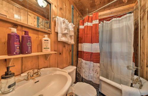 Alpine Adventures Cozy Log Cabin with Deck and Views! - Foto 15