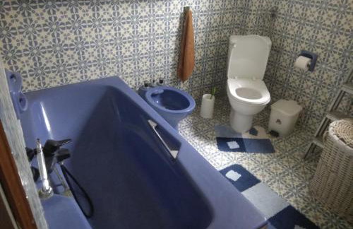 Angela House - Photo 47