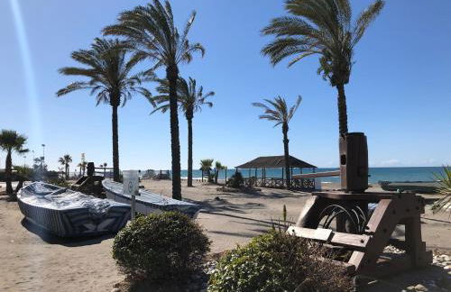 El Balcón de Rosita - Photo 33