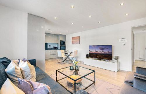 St Martins 2 Bedroom Apartments in Ruislip By 360 Stays - Foto 119