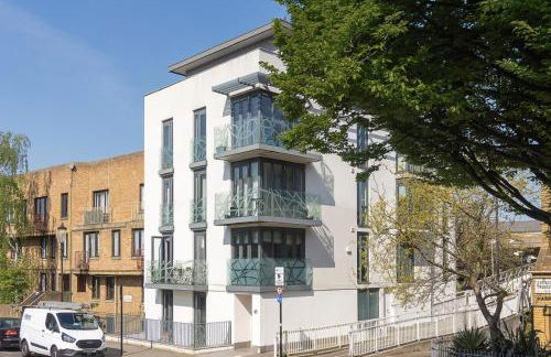 Modern, fully furnished apartment with ensuite, private balcony and elevator in Notting Hill - Foto 6