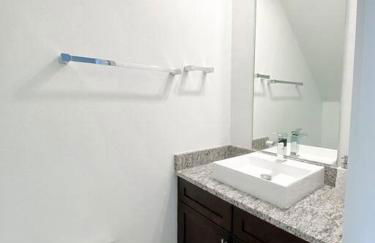 BRAND NEW 3 bedroom near DISNEY / Wi-Fi / Parking - Foto 15