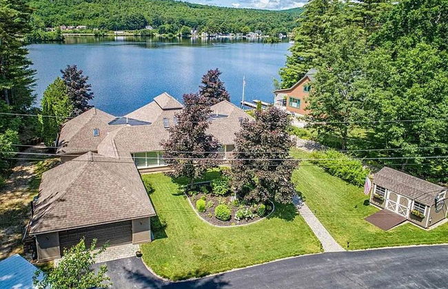 Lakehouse w Private Beach Bar Lg Deck Dock - Photo 38