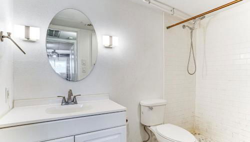 1 Bedroom whole apartment 9 Mi to Dtwn Dallas BBQ By the Pool - Foto 5, Shower