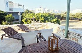 Flora & Agelos Studios - Paros - Photo 16