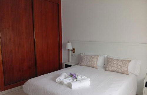 Apartamento Deluxe 2 Room Piscina Parking LuxSevilla Bormujos - Foto 3