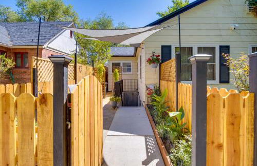 Ski and Hike Cozy Dtwn Reno Studio with Fireplace - Foto 27