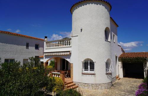 Comfortable house with a pool very close to the beach, Amfora Cugat Sant Pere Pescador - Foto 58