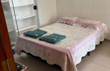 Casa inteira com três quartos, piscina climatizada por energia solar e área de churrasqueira - Foto 23