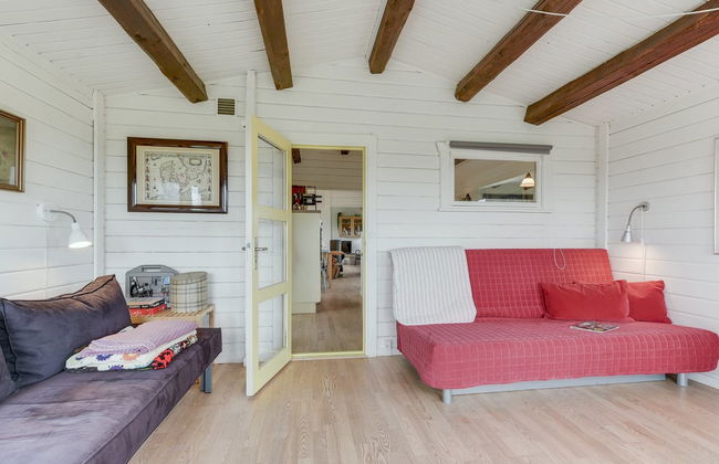 "Ylvie" - 150m from the sea - Foto 3