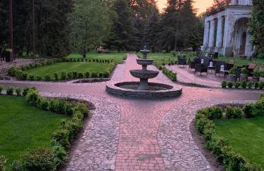 Pałac Sapetów - Foto 3