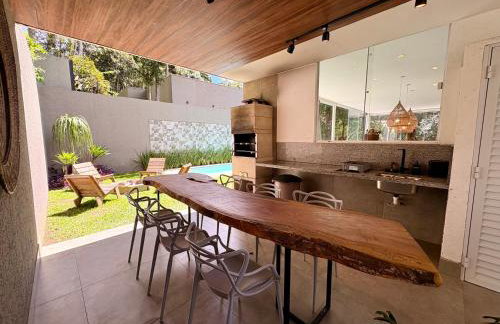 Casa 10 Floresta Boa Vista - Piscina Privativa, Adega e Conforto em 4 suítes - Photo 16