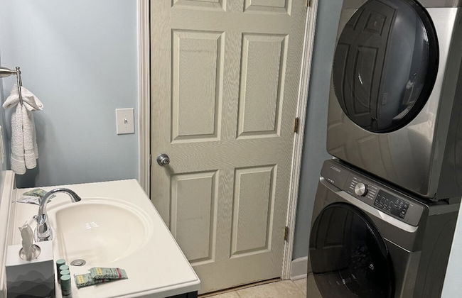 Roosters Crow Studio - Photo 8