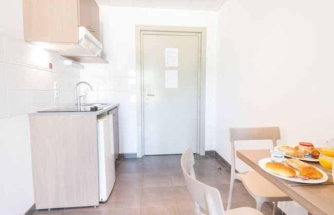 Comfort Aparthotel Cannes Mandelieu - Photo 24