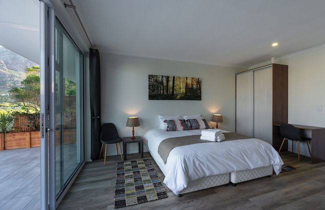 Marina Views - Photo 2