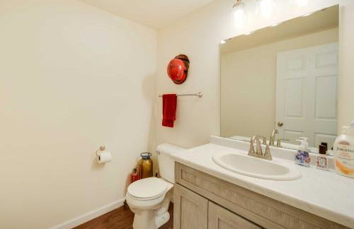 Waterfront Webster Cabin with Dock on Warner Lake! - Foto 26