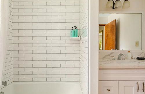 Oceanfront Treehouse at Hakalau with Kitchen - Foto 50