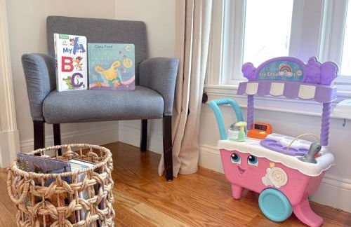 Family-Friendly 4 Bed 3 Bath Downtown Delight - Foto 20