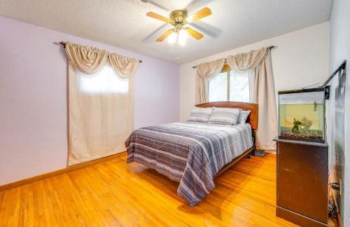 Family-Friendly Waterloo Abode with Deck! - Foto 14