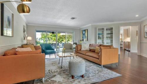 Waterfront Oasis w/ Pool Minutes to Downtown! - Foto 5