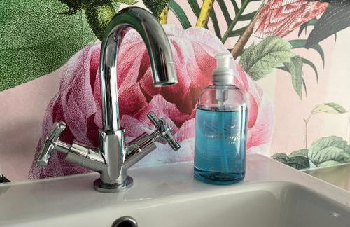 WESTREACH Filey - a 4 Bedroom, all en-suite sleep 8 Townhouse - Photo 22