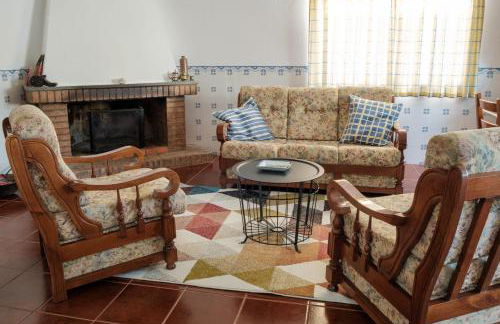 Casa da Alegria - Piscina, Sala de Jogos, 4 Quartos - Foto 27