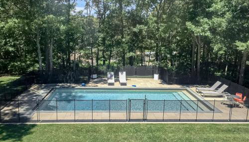 Hamptons Hideaway - Photo 3