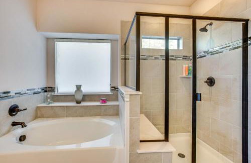 Game Room and Home Theater Retreat Near Omni PGA! - Foto 18