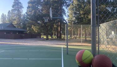 Rustic Cabin Rental near Hoodoo Ski Area and the Deschutes River in Sisters, Oregon - Foto 3