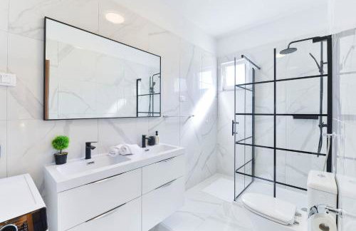 Apartment Holiday House Diana - Foto 33