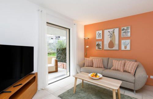 Côté Croisette LUXE - 2BdR 2 bthR 2 toilets -Terrace, AC, parking & lift - Foto 1