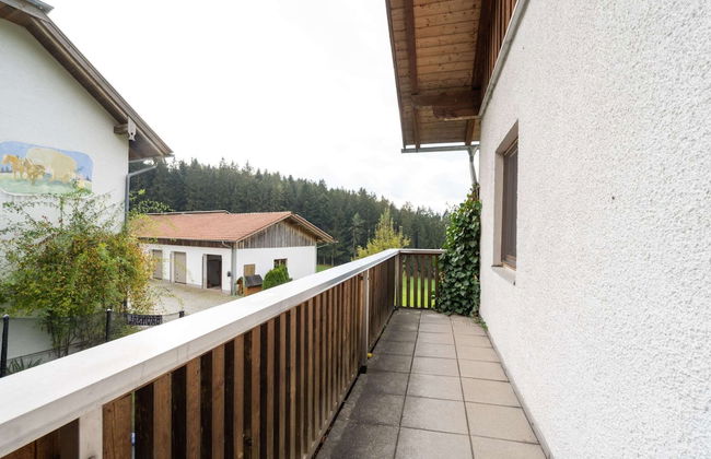 Beautiful Holiday Home in Viechtach With Views - Photo 37